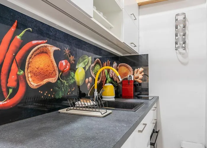 Theater Apartament *